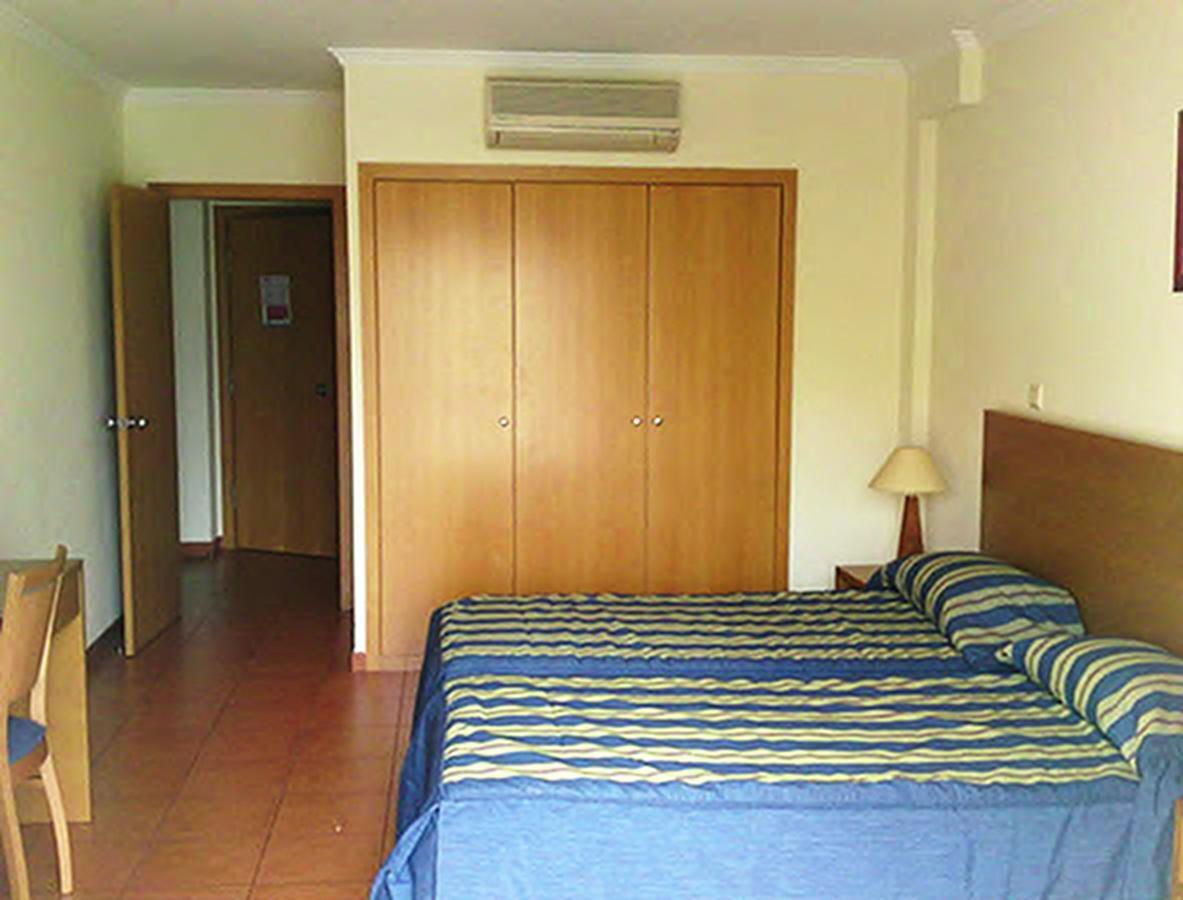 Apartamentos Turisticos Vila Praia 维拉·普拉亚·德·安科拉 外观 照片